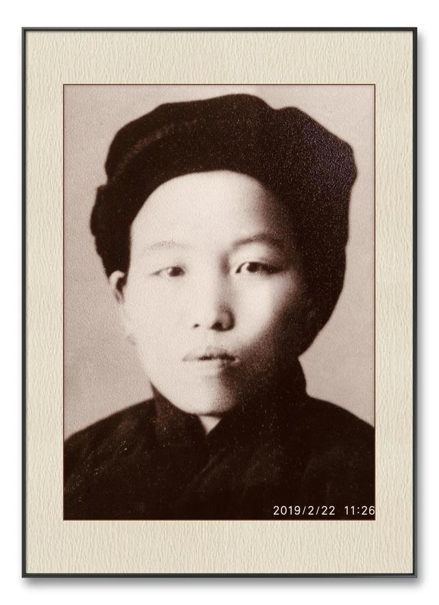 家庭贫困申请书范文申请书(泣诉我苦命的妈妈)