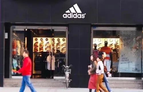 找货源代理(耐克阿迪折扣店加盟防骗指南！优质正品货源渠道全国招代理)