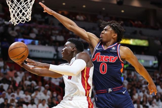 nba直播(NBA直播：热火VS凯尔特人，预测热火还有后手)