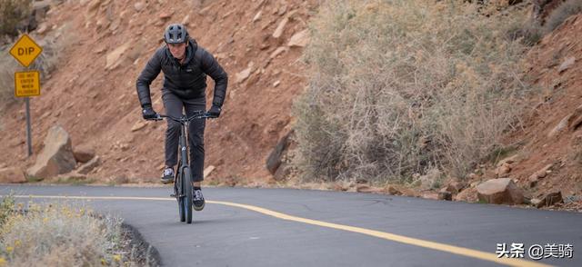 自行车推荐500左右(电助力自行车爬坡大战：500瓦 VS 750瓦，谁更强？)