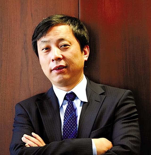 股票认购证最高多少钱(“打工仔”的逆袭：靠炒股赚得百亿，如今出手又赚5个亿)