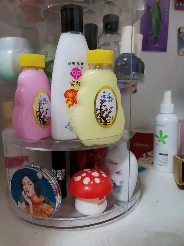 宝中宝(这4款老牌国货，因为样子丑，被嫌弃，但保湿又补水)