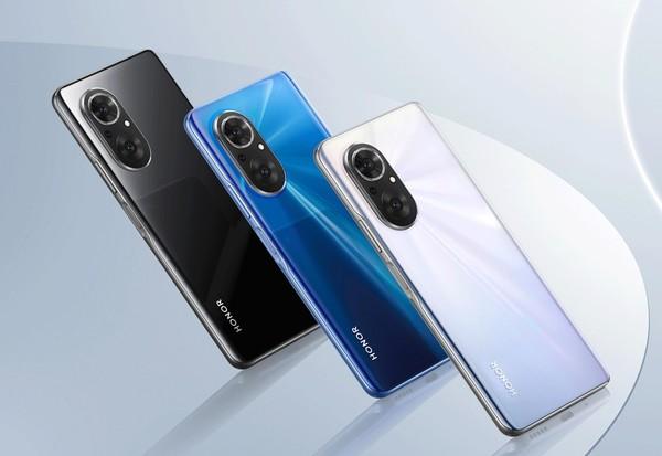华为荣耀官网旗舰店:荣耀50 SE 12GB+256GB版本开启预售 售价2699元