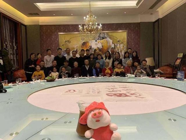 春晚分会场主持词(刚刚，“网红”老赵家虎年春晚又来啦)