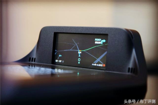 车萝卜c2 尊享版(全语音操控+手机投屏，让普通汽车也能具有HUD功能！)