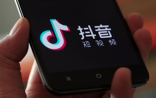 抖音视频怎么抖起来(双微一抖，抖是怎么抖出来的)
