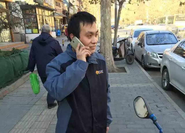 灯具安装师傅接单平台app(第三方家装服务平台：安装工人争夺战愈演愈烈)