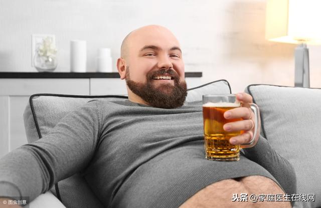 减大肚子最快的方法男人(10个中年男性，8个挺着大肚子，减掉腹部脂肪按3个步骤走)