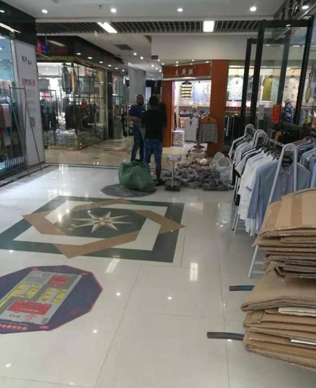 广州女装服装批发市场(“玩转”广州各大服装批发市场（内附拿货经验）)
