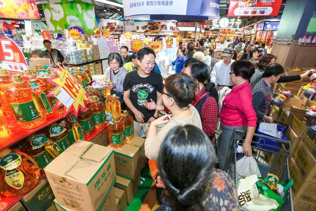 在线供应链世纪联华:世纪联华“双11”大促3天卖了5.5亿，卖货全靠“云”托着