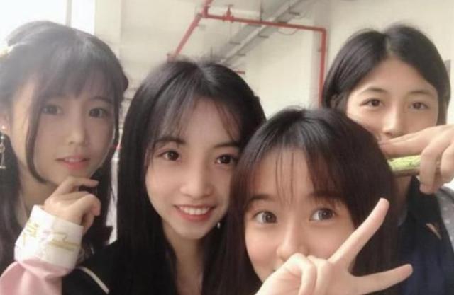 女生学什么专业前景好(未来十年女生很吃香的专业，前景好收入高，家有女儿的可收藏)