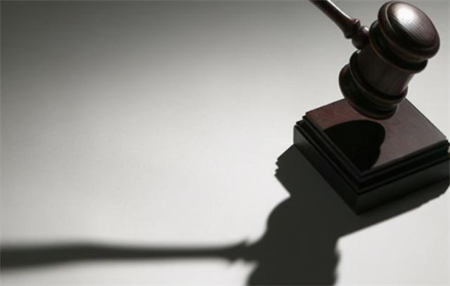 死刑缓期是什么意思(“死刑缓期两年”，是啥意思，是两年后再给犯人行刑吗？)