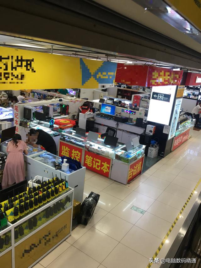 修电脑上门服务(一次特殊的上门维修电脑服务让我终身难忘，我只想说：有钱真好！)