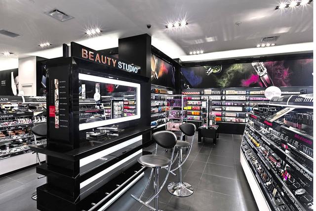 如何开化妆品店铺(怎样成功开一家化妆品店？)