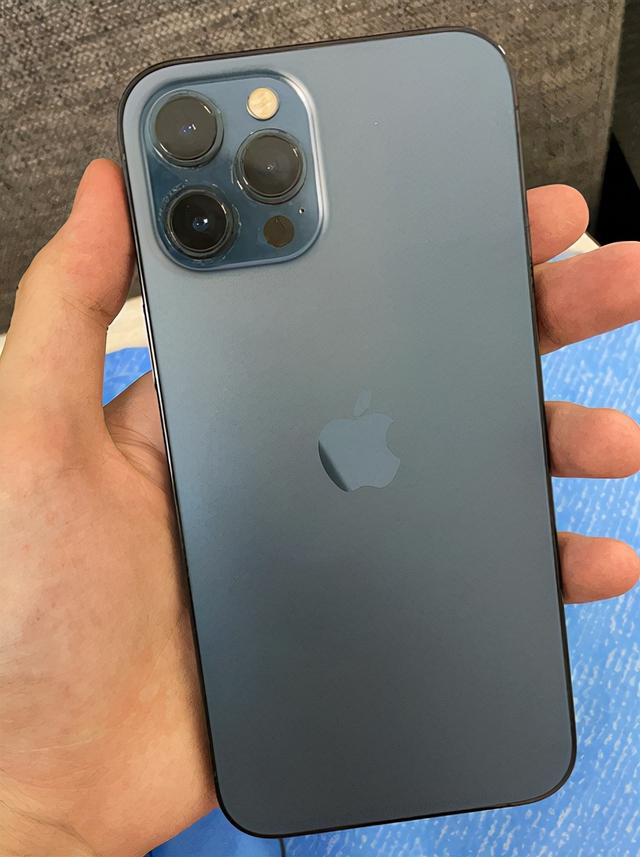 网上淘宝店买的资源机(刚买的iPhone12Pro Max居然显示过保！查询发现是资源机)