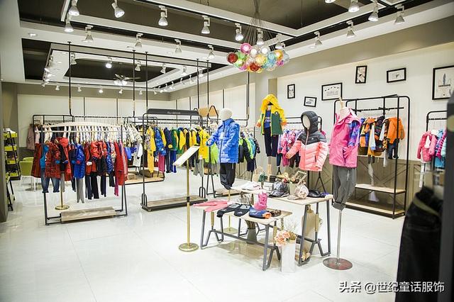 童装店名字简洁大气2021(新手开童装店怎样才能赚钱？2022年最全童装创业开店指南)