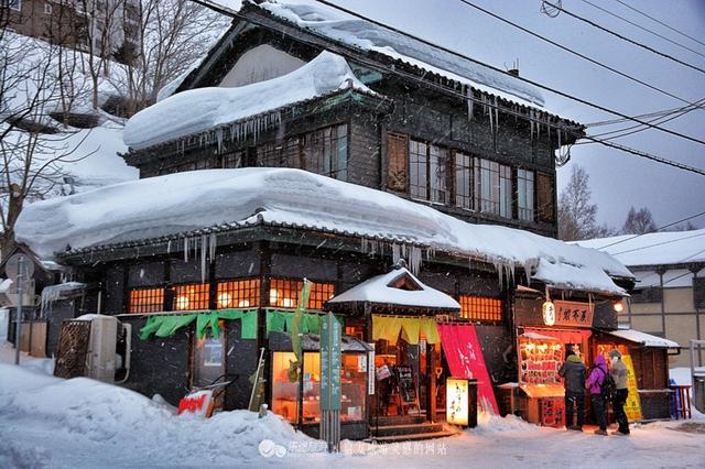 西门町是哪里(北海道小樽的西门町，一条满是玻璃工坊的商业街)
