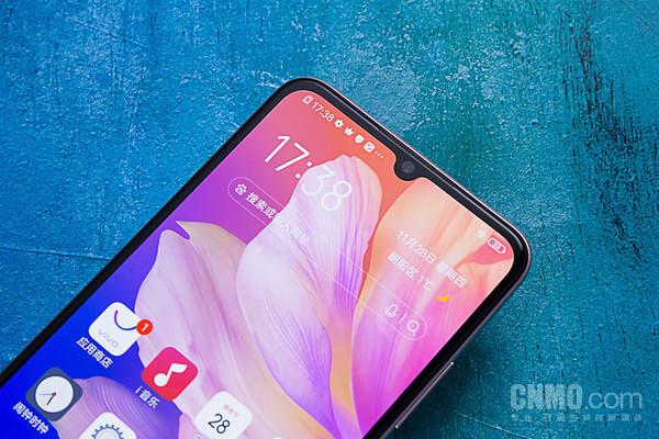 vivoy9s手机微信美颜视频怎么设置(vivo Y9s评测：几何菱形四摄打破你对“美学”的认知)