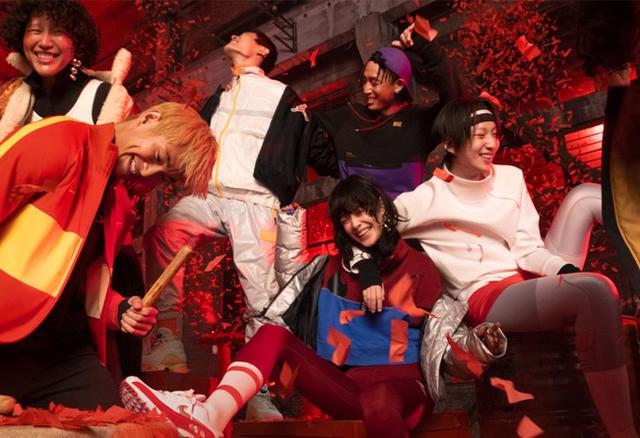 中国耐克官网旗舰店(鲜艳夺目的节日主题！Nike 官网「全新专区」上线)