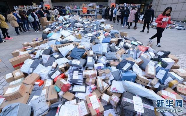 10斤快递费要多少钱跨省(一季度快递单价降至10.2元，同城快递均价首次超过异地件)