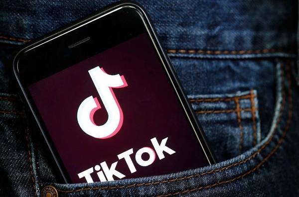 抖音国际版(TikTok（抖音国际版）全球月活跃用户超10亿人)