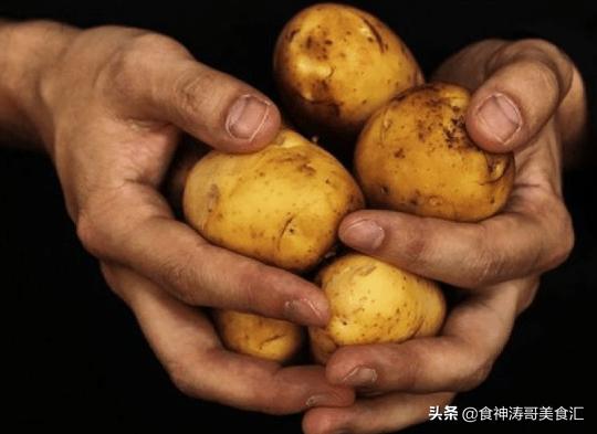 爱尔兰美食介绍(爱尔兰家庭的一日三餐，顿顿爱吃土豆，为何人均寿命能到84岁)