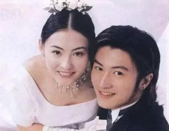 张柏芝和谢霆锋离婚是因为陈冠希嘛(张柏芝和谢霆锋为什么离婚？父母的悲剧，真的会报应在子女身上)
