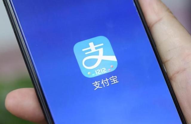 花呗的还款日期都是几号(花呗还款日，为什么有人是9号有人却是10号，为何会被区别对待？)