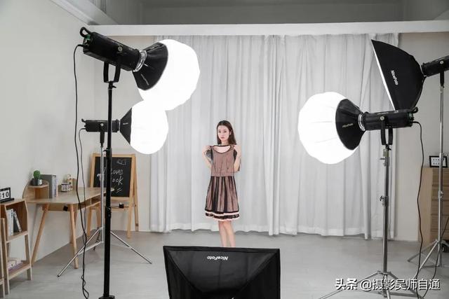 服装拍摄技巧与布光(简单易行的直播间布光方案——（中型服装直播间）)