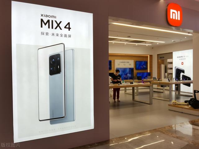 小米4手机怎么样(小米MIX4首批用户评价来了，好评率达到99%，其中一个差评很中肯)