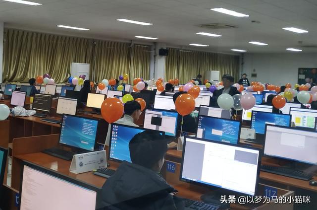 女生好找工作的专业(女生适合的6个“工科专业”，找工作容易，发展前景不比男生差)