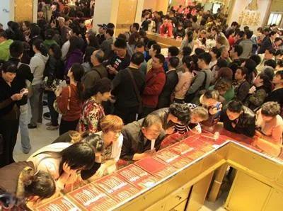 金子如何鉴定真假(10个简便又实用的黄金鉴别方法，让你春节买黄金不再被坑)