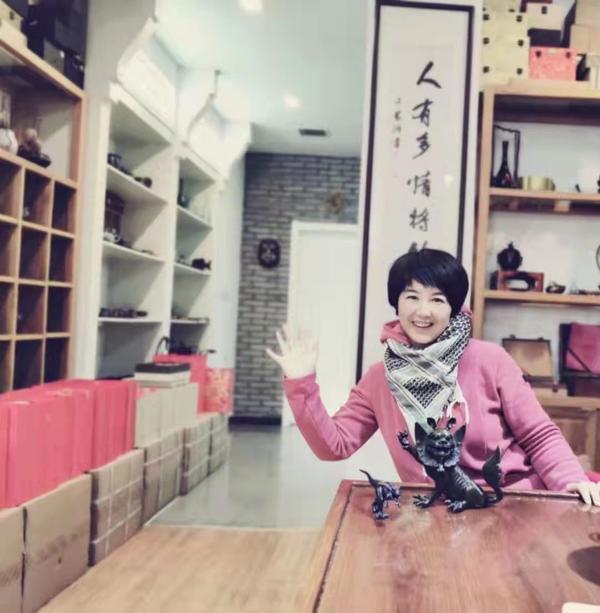 茶叶生意好做吗(辞掉稳定工作，埋头钻研茶叶生意，郑州70后茶商“偏不信这个邪”)