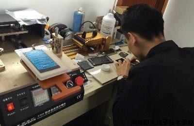 手机没声音了如何恢复(手机出了故障教你几招技巧，轻松修复)