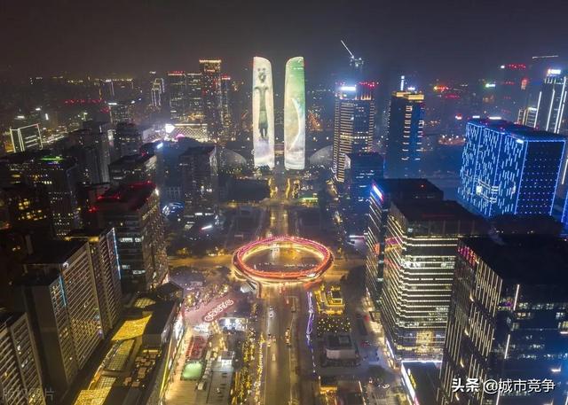 北京大型购物商场排名(成都购物广场20强，哪家才是你的“最爱”)