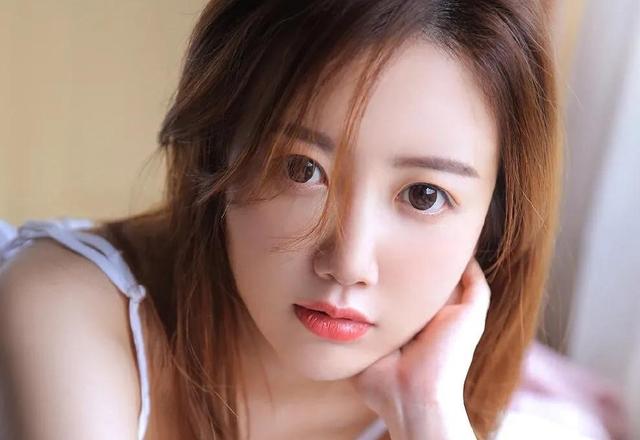 微信聊天打招呼技巧(微信撩妹话术大全，打招呼很撩人的话)