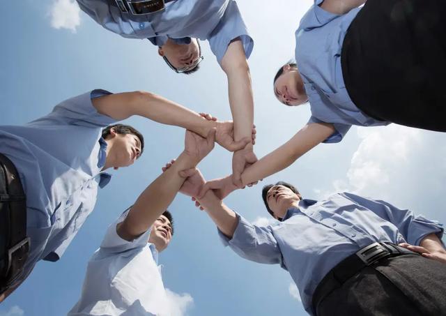 家政公司怎么开拓市场(新手创业开家政公司，这几件运营常识要提前知道)