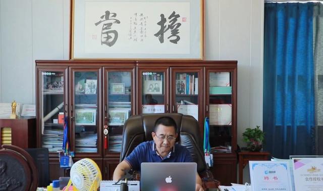 跨境电商创业者湖南人(赵兴伟：做海南跨境电商的播火者)