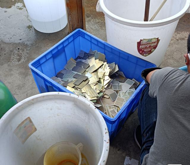 做点什么小买卖呢(投资5万到10万的冷门小生意！竞争小、利润高，夫妻2人干正好)