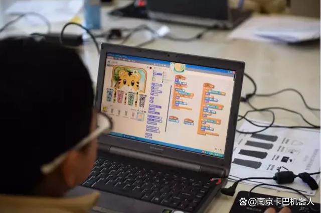 儿童机器人编程是学的什么(全面解析！少儿编程到底学什么？)