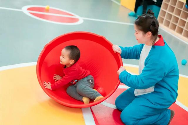 托班有什么要求(如何在幼儿园里办托育？)