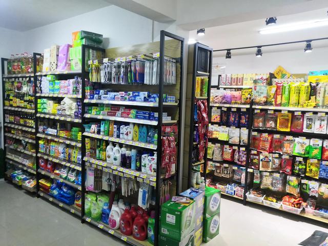 便利店加盟利润怎么样(小区里面便利店用数据告诉你一年挣多少钱)