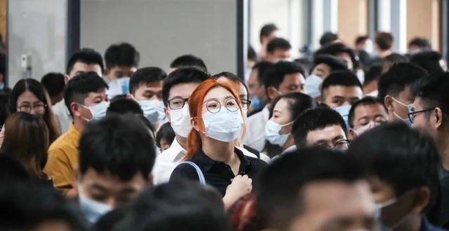工资证明模板免费下载(“炒掉老板”的00后)
