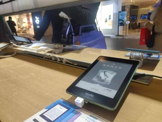 京东商城无货的可以下单吗(Kindle大面积缺货？有人今天下单15台！线上多款产品显示无货，线下门店可以预定)