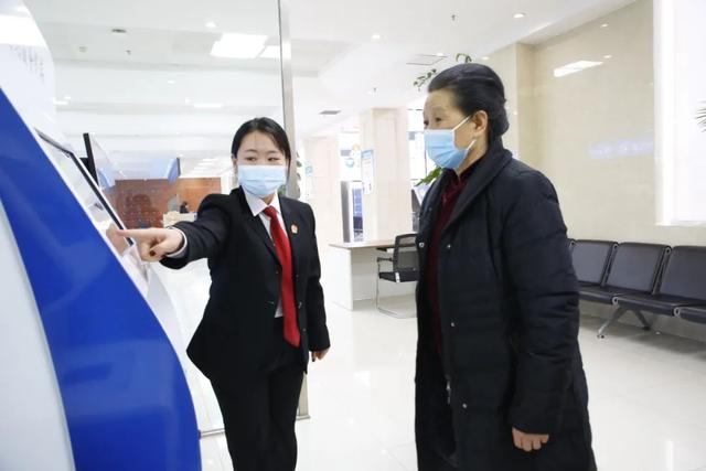 郭建华(全国人大代表郭建华：发挥审判职能，创造良好法治环境)