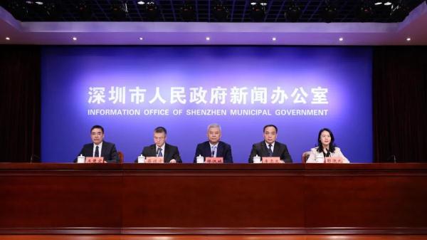 qq封号神器破解版(封控管控区解除有何条件？解除后怎么管理？新闻发布会公布)