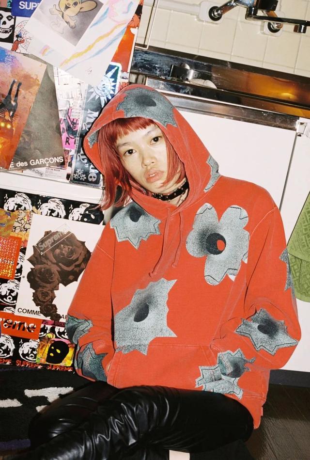 调整型内衣品牌排(潮流 | Rihanna内衣品牌有望上市；SKIMS正式推出泳装系列)