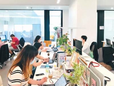 上海解放日报大厦地址(熟悉的上海回来了)